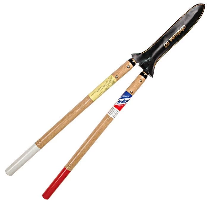 Okatsune 7.625-inch Blade Hedge Shears, 30-inch Overall Length 3 Okatsune 7.625-inch Blade Hedge Shears, 30-inch Overall Length - Image 3