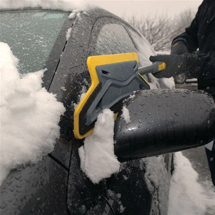 True Temper Telescoping Snow Brush 5 True Temper Telescoping Snow Brush - Image 5